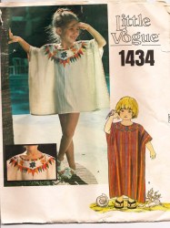 1434 VOGUE 1970s CHILDS CAFTAN EMBROIDERY TRANSFERS PATTERN SM 2,3
